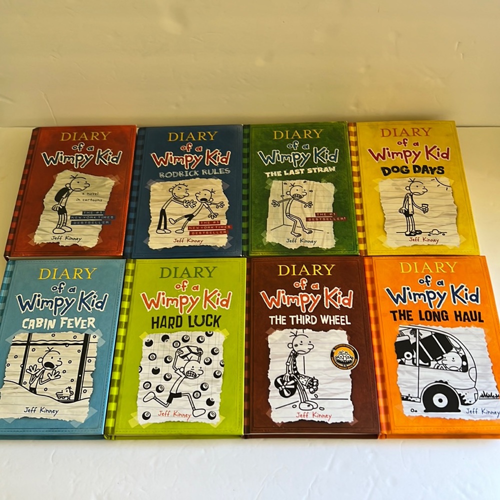 Lot of 8 diary of a wimpy kid books